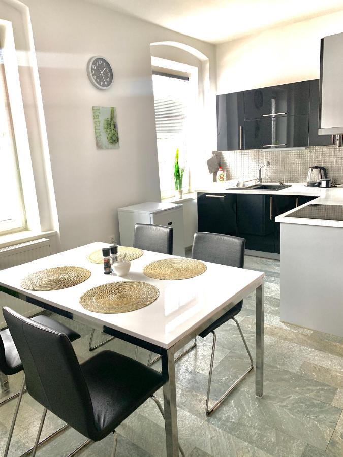 Jp-ku Apartment Kadan